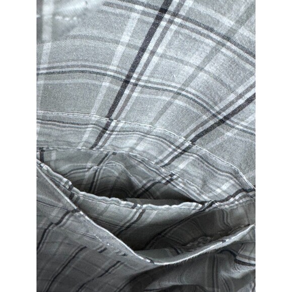 ScotteVest Travel Shirt Mens XXL Gray Plaid Pockets Utility Lightweight Tech - Picture 11 of 15